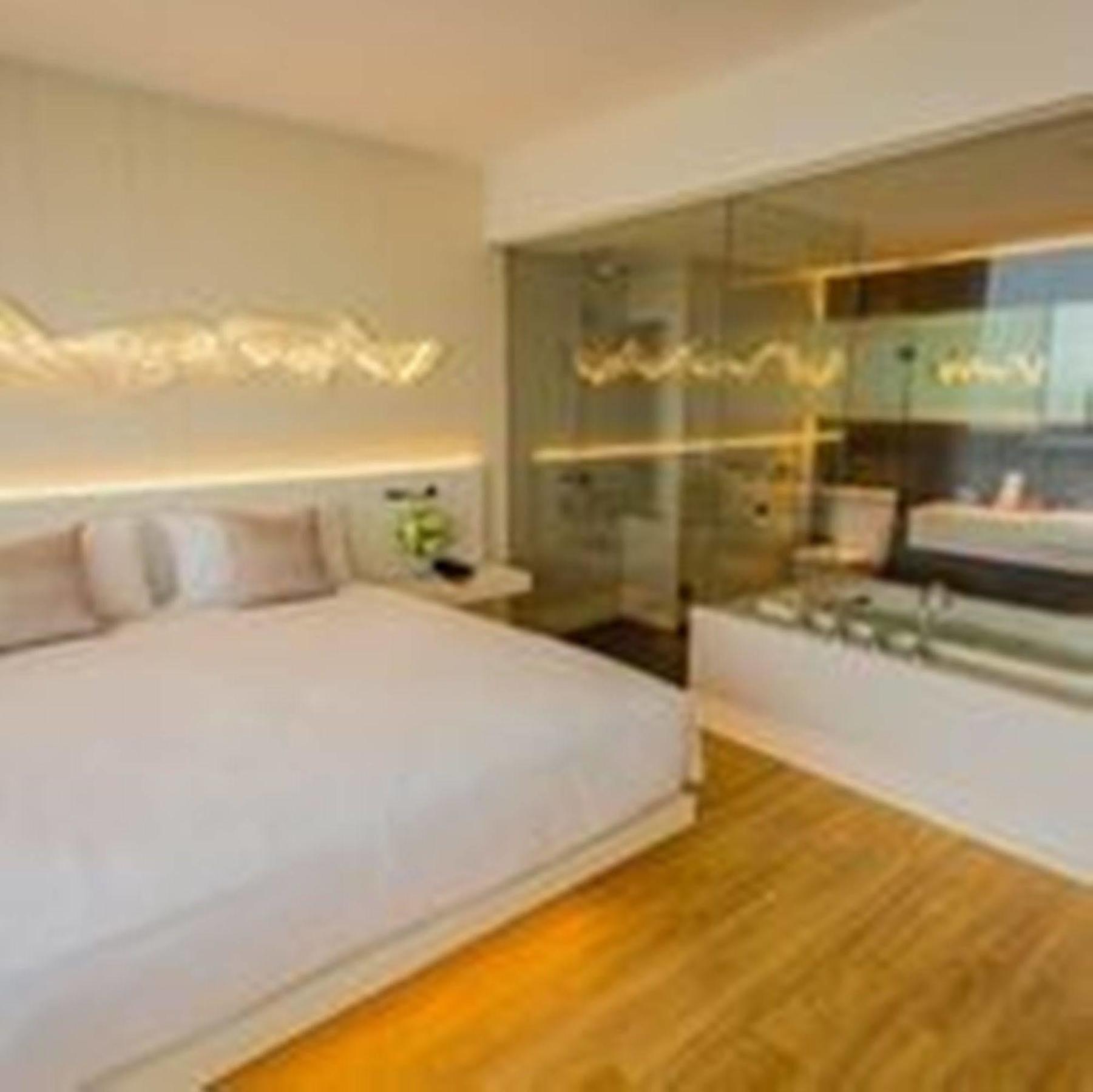 Crystal Hotel Hat Yai Exterior foto